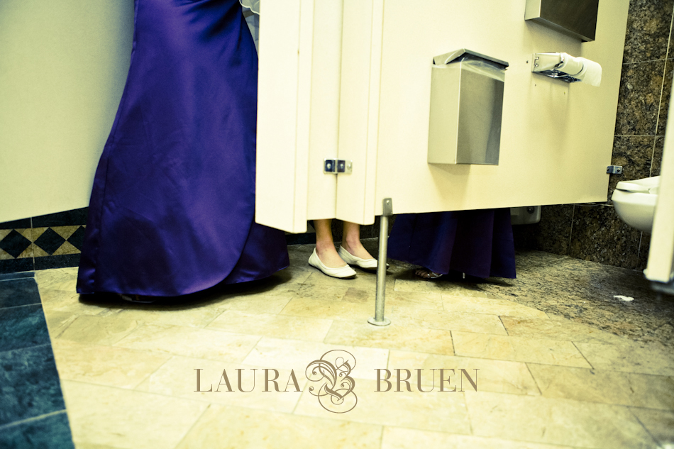 NYC Wedding, Times Square, Laura Bruen, Photographer - Marriott Marquis